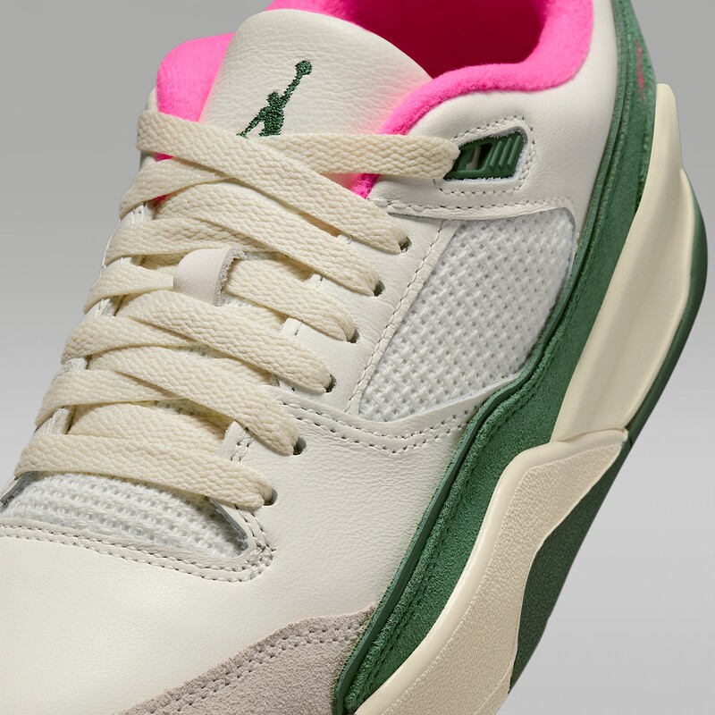 Jordan Flight Court "Coconut Milk/Fir" | FZ9854-106