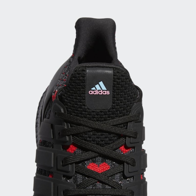 adidas Ultra Boost 5.0 DNA Valentines Day | GX4105
