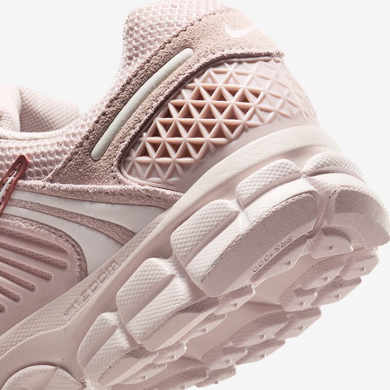 Nike Zoom Vomero 5 "Silt Red" | HQ0458-600