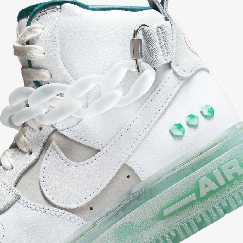 Nike Air Force 1 High Utility 2.0 Shapeless, Formless, Limitless | DQ5358-043