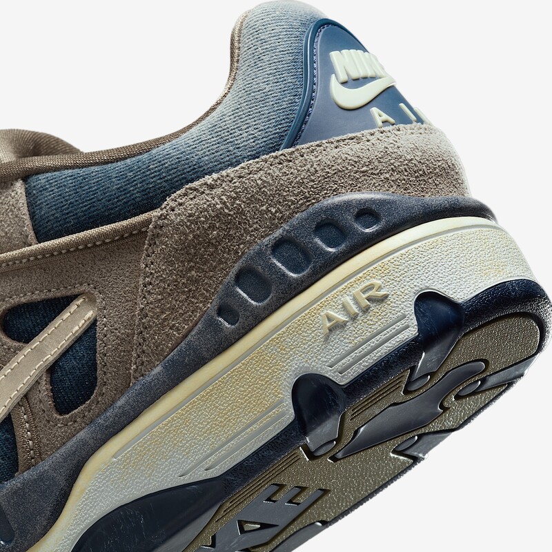 Nigo x Levi's x Nike Air Force 3 Low SP "Olive Grey" | HQ0262-001