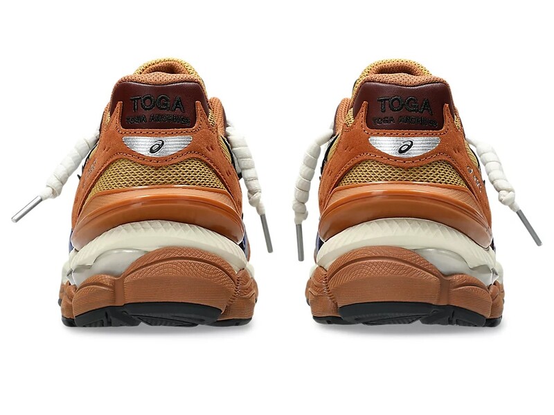 Toga x Asics Gel-Cumulus 16 TG "Brown" | 1203A838-200