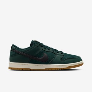 Nike SB Dunk Low "Deep Fir" | FJ1674-300