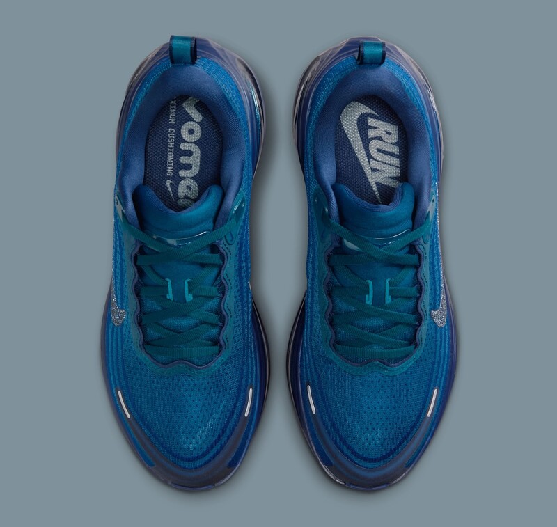 Nike Vomero Plus "Swarovski" | IM7389-499