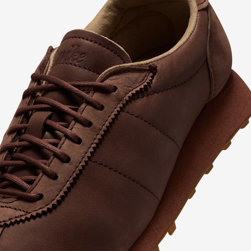 Aritzia x Nike LD-1000 "Fauna Brown" | IO1824-244