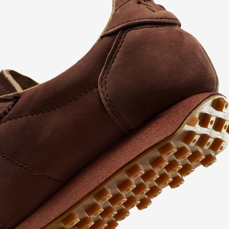 Aritzia x Nike LD-1000 "Fauna Brown" | IO1824-244