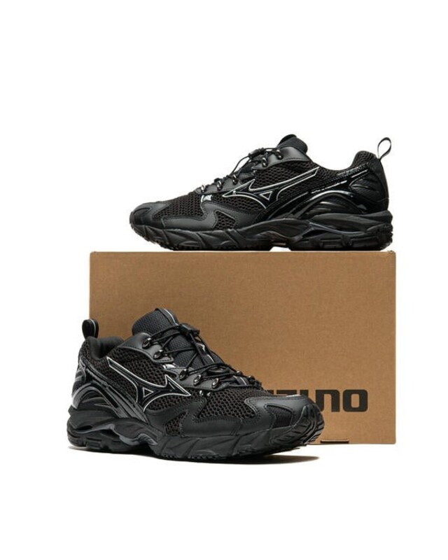 SLY Tokyo x Mizuno Wave Rider 10 "Black" | D1GD250801 SLY Tokyo x Mizuno Wave Rider 10 "Black" | D1GD250801