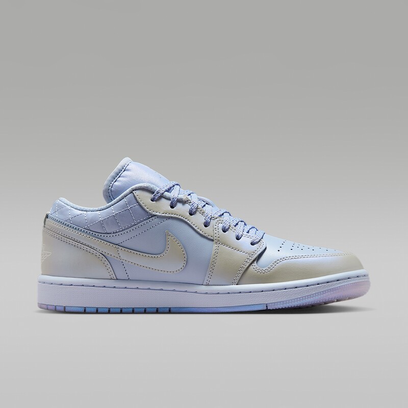 Air Jordan 1 Low SE "Pearlized" | IM5129-010