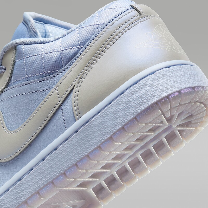Air Jordan 1 Low SE "Pearlized" | IM5129-010