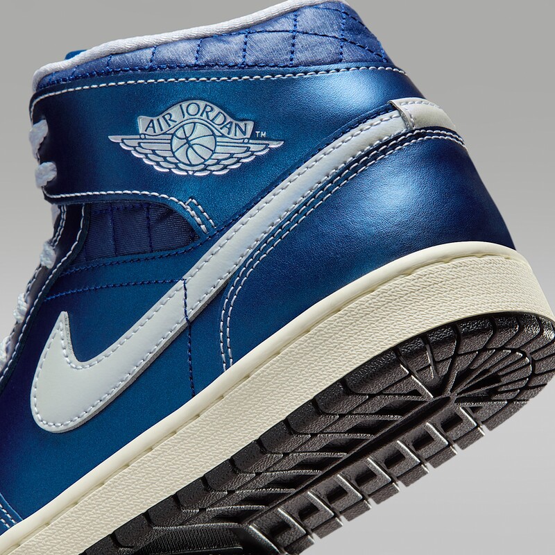 Air Jordan 1 Mid SE "Metallic Blue Quilted" | IM5128-001