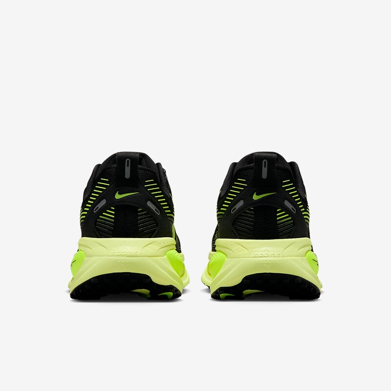 Nike Vomero 18 "Light Lemon Twist" | HM6804-008 Nike Vomero 18 "Light Lemon Twist" | HM6804-008