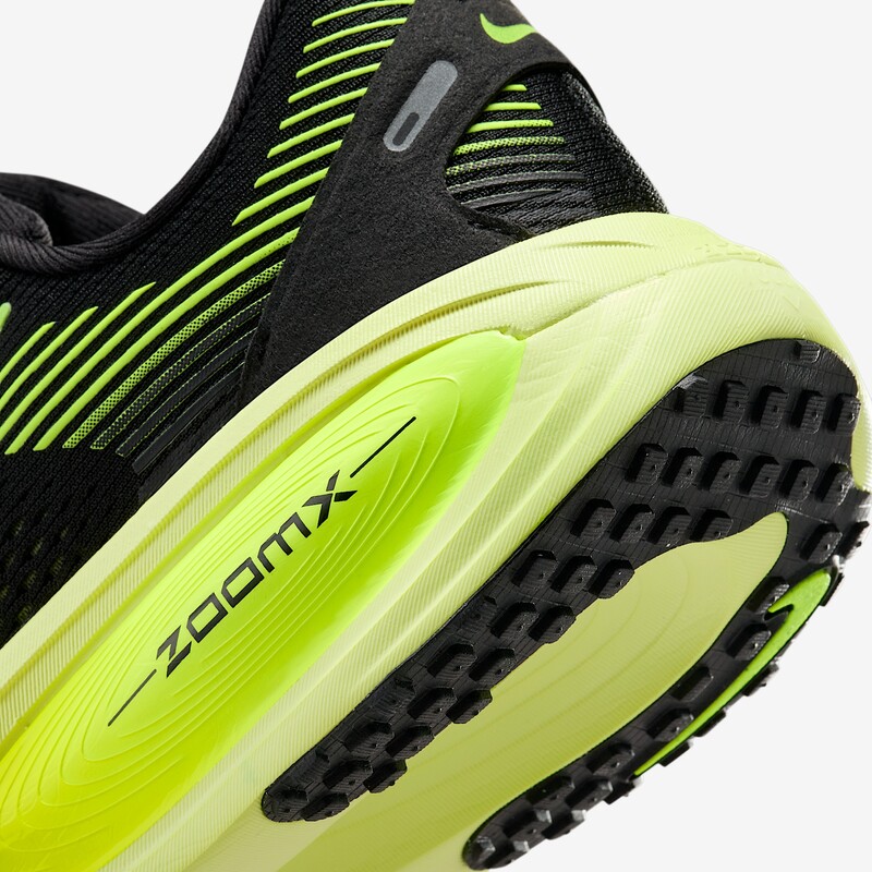 Nike Vomero 18 "Light Lemon Twist" | HM6804-008 Nike Vomero 18 "Light Lemon Twist" | HM6804-008