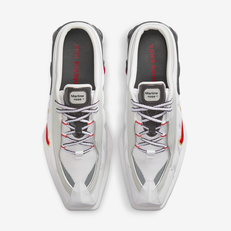 Martine Rose x Nike Shox MR4 "Metallic Platinum" | IM5420-100