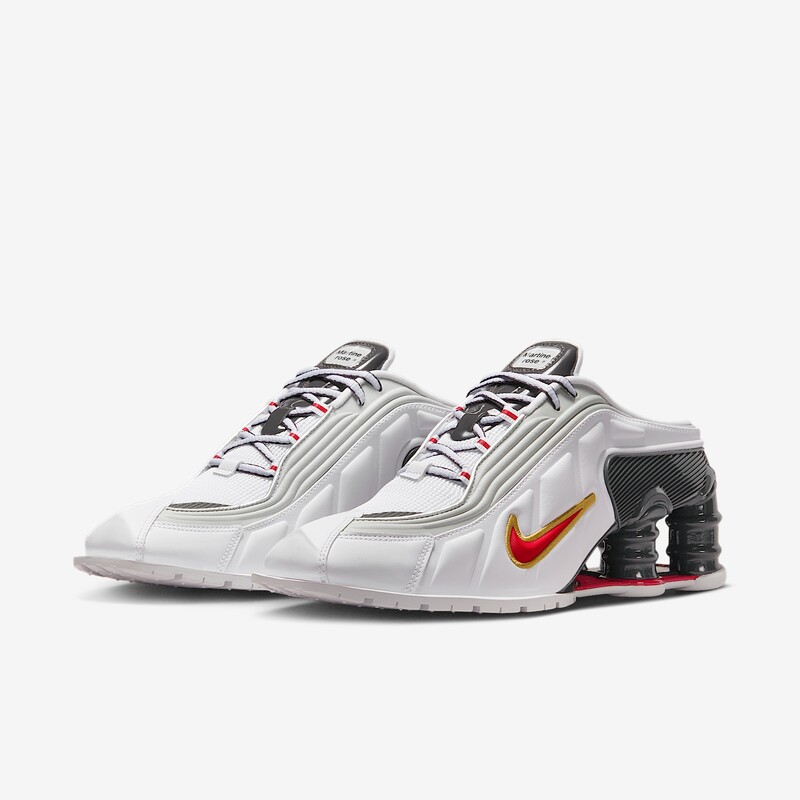 Martine Rose x Nike Shox MR4 "Metallic Platinum" | IM5420-100
