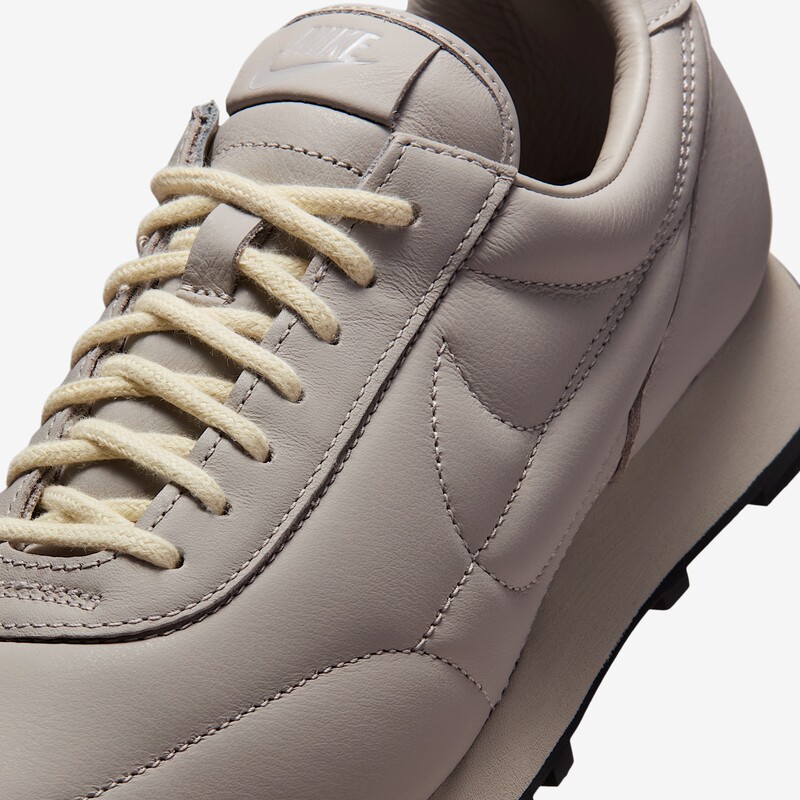 Nike Daybreak "Moon Particle" | IO4865-020 Nike Daybreak "Moon Particle" | IO4865-020