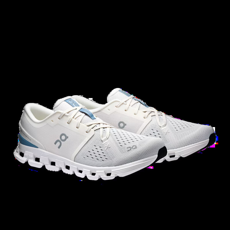 On Cloud X 4 "Ivory/Steel" | 3MF31134571 On Cloud X 4 "Ivory/Steel" | 3MF31134571