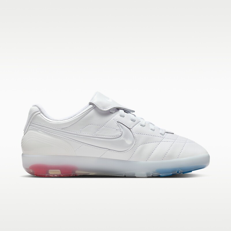 Jacquemus x Nike Cryoshot Tiempo R10 "France" | IO0619-100