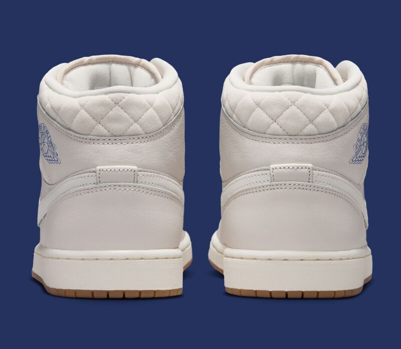 Air Jordan 1 Mid "Brazil Football" | IO2051-001