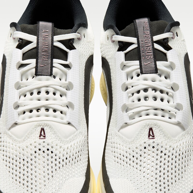 A Ma Maniére x Nike Pegasus Premium SP "Summit White" | IM0701-100