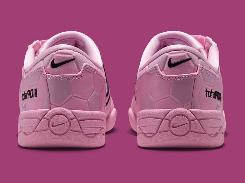 Nike Total 90 III "Soccer Ball" | IO2388-600