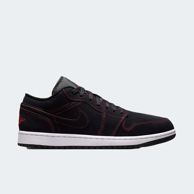 Air Jordan 1 Low "Bloodline" | 553558-076