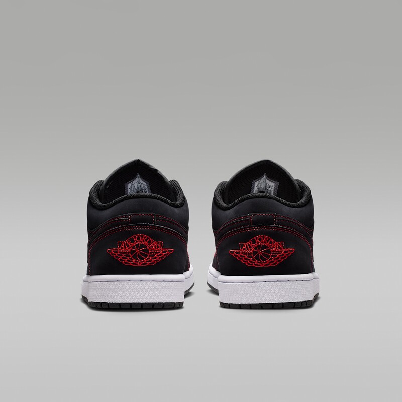 Air Jordan 1 Low "Bloodline" | 553558-076 Air Jordan 1 Low "Bloodline" | 553558-076