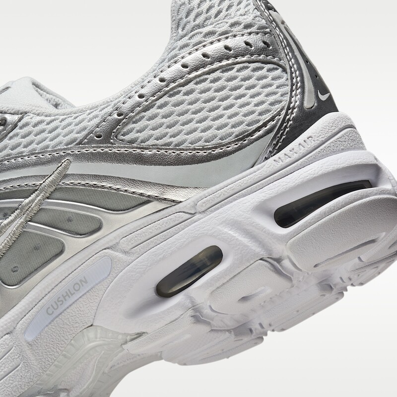 Nike Air Max Moto 2K "Grey Fog" | HQ2056-011 Nike Air Max Moto 2K "Grey Fog" | HQ2056-011