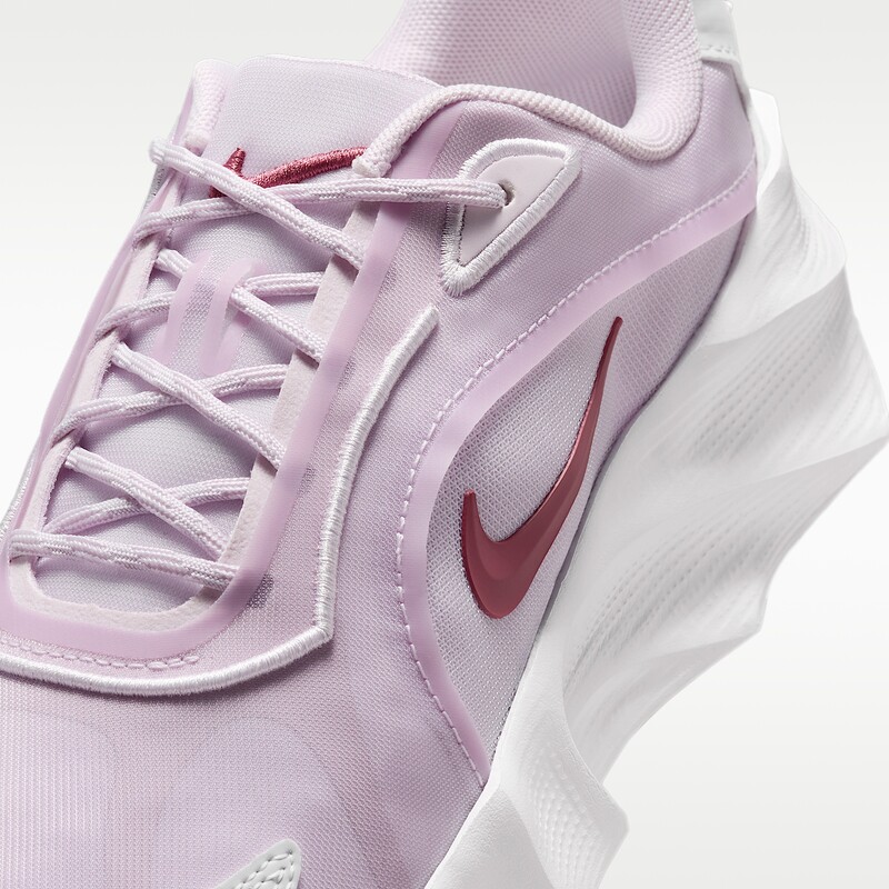 Nike Aura Edge "Bleached Lilac" | HQ7025-502