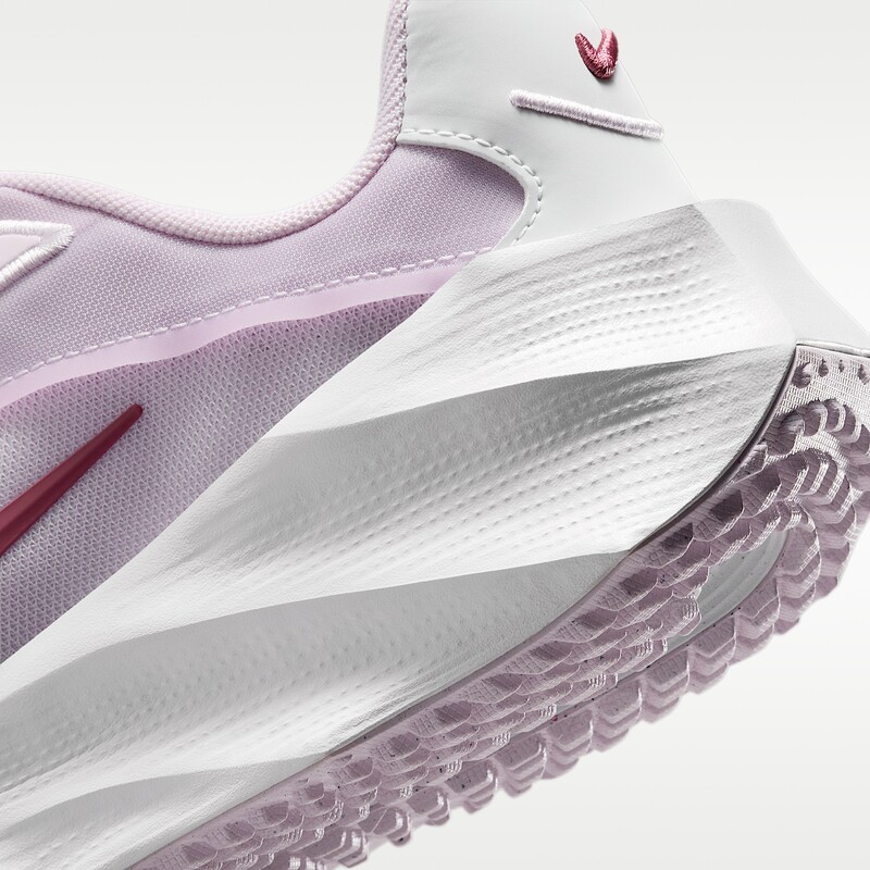 Nike Aura Edge "Bleached Lilac" | HQ7025-502 Nike Aura Edge "Bleached Lilac" | HQ7025-502