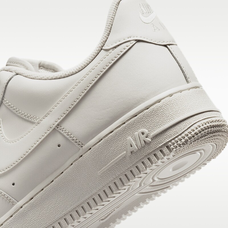 Nike Air Force 1 '07 "Light Bone" | IH1698-003 Nike Air Force 1 '07 "Light Bone" | IH1698-003