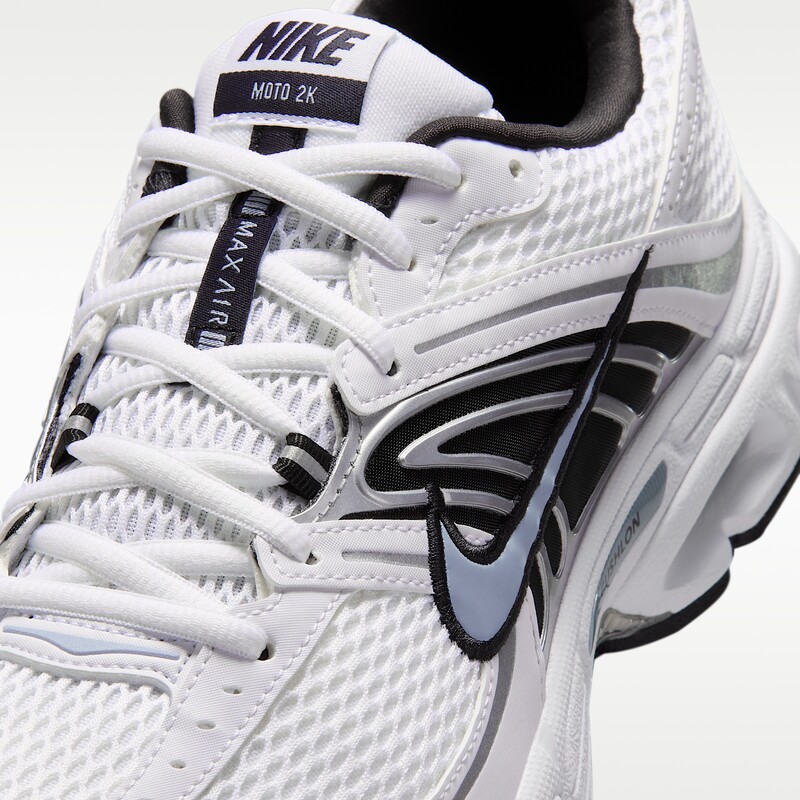 Nike Air Max Moto 2K "White/Silver" | IX0351-100