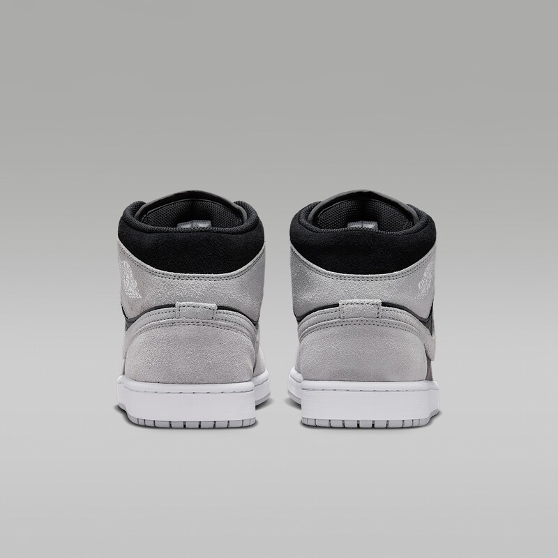 Air Jordan 1 Mid "Light Smoke Grey" | DQ8426-008 Air Jordan 1 Mid "Light Smoke Grey" | DQ8426-008