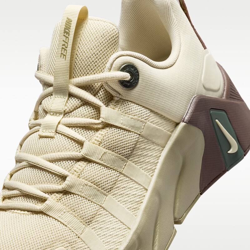 Nike Free Metcon 7 "Light Khaki" | II7405-200