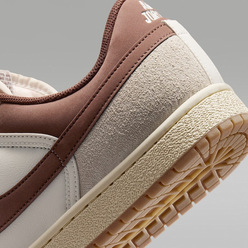Air Jordan Skyline Low LE "Sail/Brown" | IQ6425-101