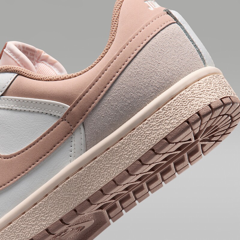 Air Jordan Skyline Low "White/Sail" | IQ6586-102