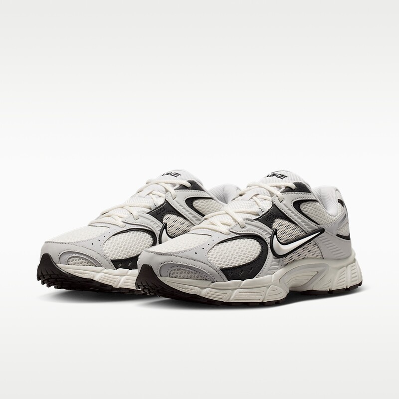 Nike V5 RNR "Sail" | IO7835-100 Nike V5 RNR "Sail" | IO7835-100