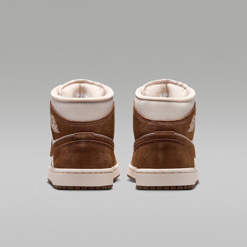 Air Jordan 1 Mid "Light British Tan" | BQ6472-203