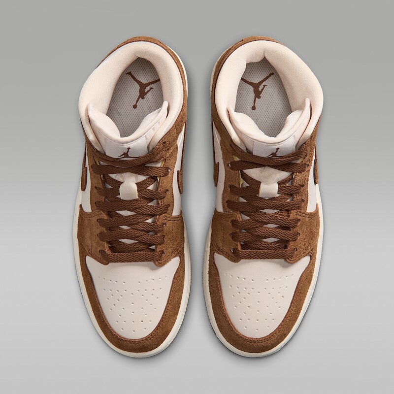 Air Jordan 1 Mid "Light British Tan" | BQ6472-203 Air Jordan 1 Mid "Light British Tan" | BQ6472-203
