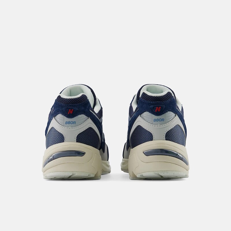 New Balance 880R "Navy" | U880R6ZZ New Balance 880R "Navy" | U880R6ZZ