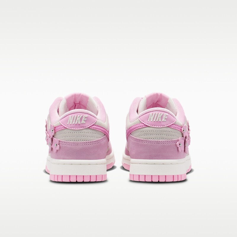 Nike Dunk Low "Pink Flowers" | IV4726-600 Nike Dunk Low "Pink Flowers" | IV4726-600