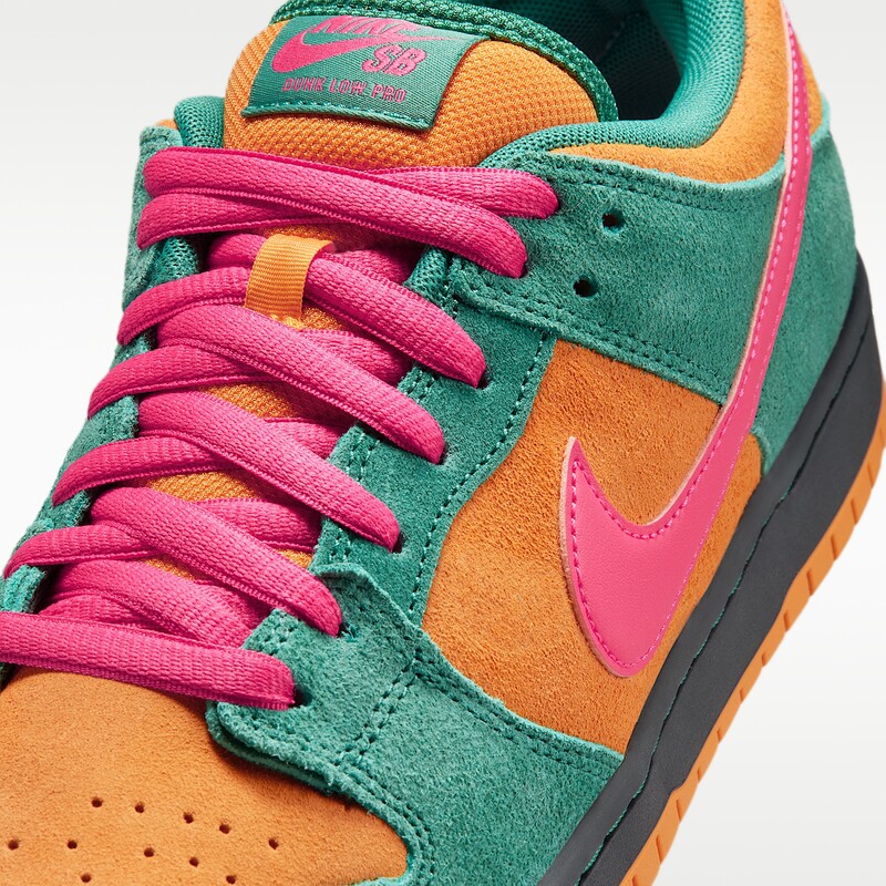 Nike SB Dunk Low "Green Noise/Watermelon" | HQ1625-301
