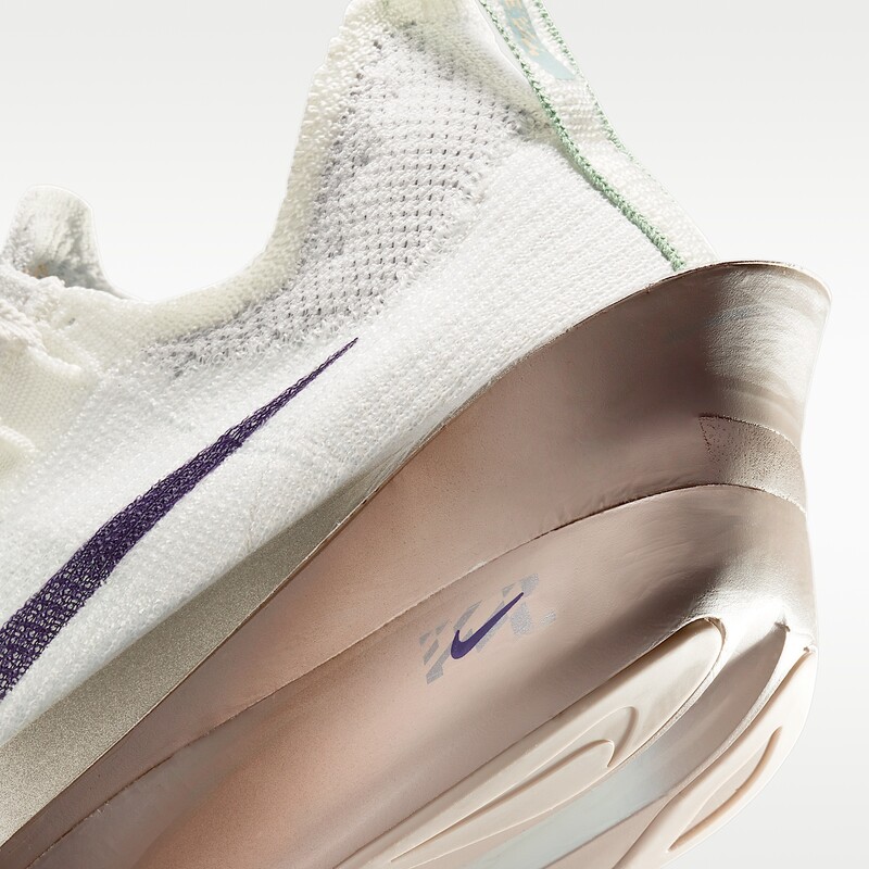 Nike Alphafly 3 "Platinum Tint" | FD8311-003 Nike Alphafly 3 "Platinum Tint" | FD8311-003