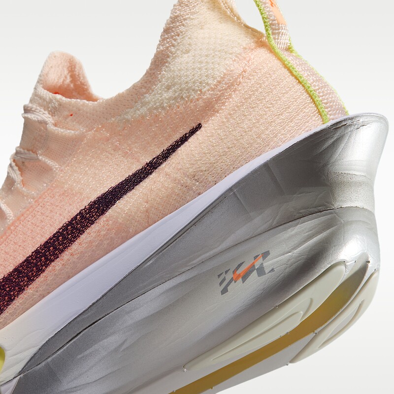 Nike Alphafly 3 "Chalk" | FD8315-105 Nike Alphafly 3 "Chalk" | FD8315-105