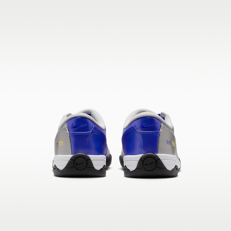 Nike Total 90 "Metallic Silver/Racer Blue" | HQ2851-005 Nike Total 90 "Metallic Silver/Racer Blue" | HQ2851-005