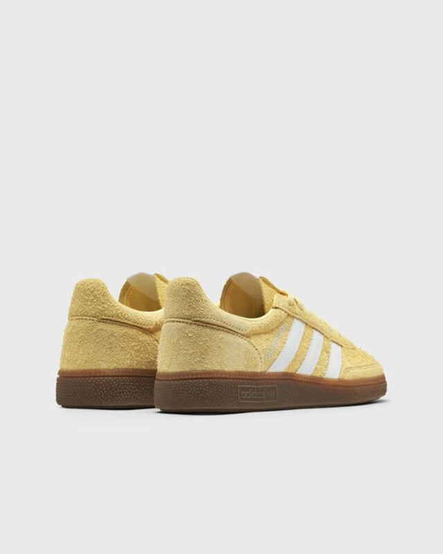 Care Bears x adidas Handball SPZL "Funshine Bear" | KI5034