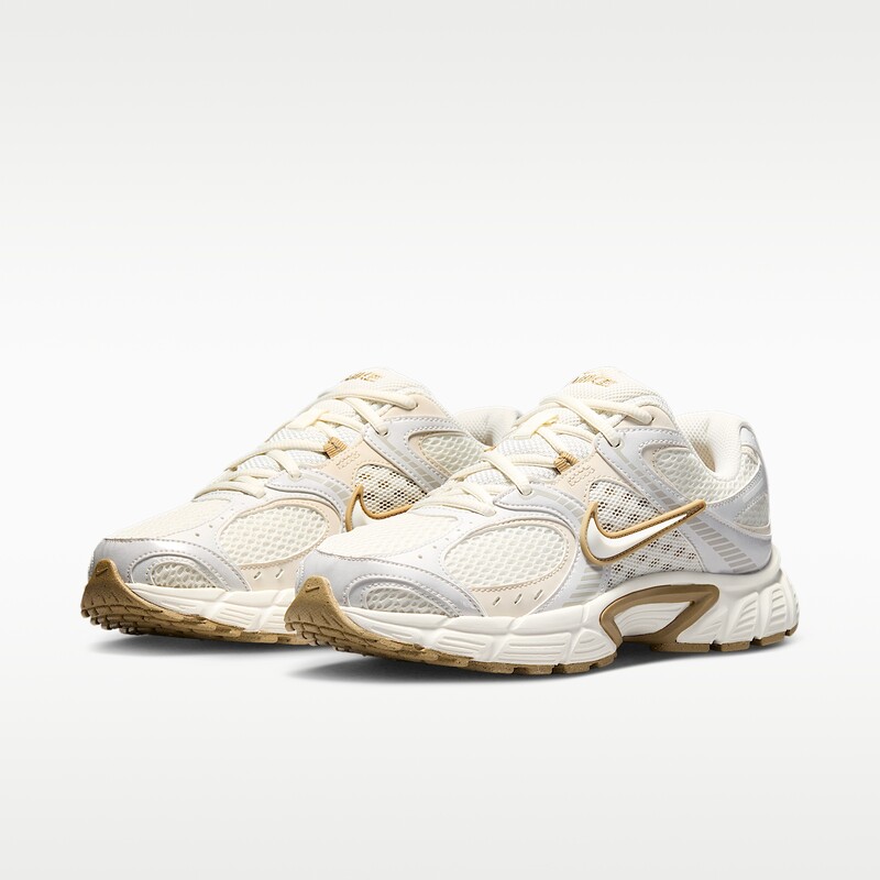 Nike V5 RNR "Sail" | HQ7901-115 Nike V5 RNR "Sail" | HQ7901-115
