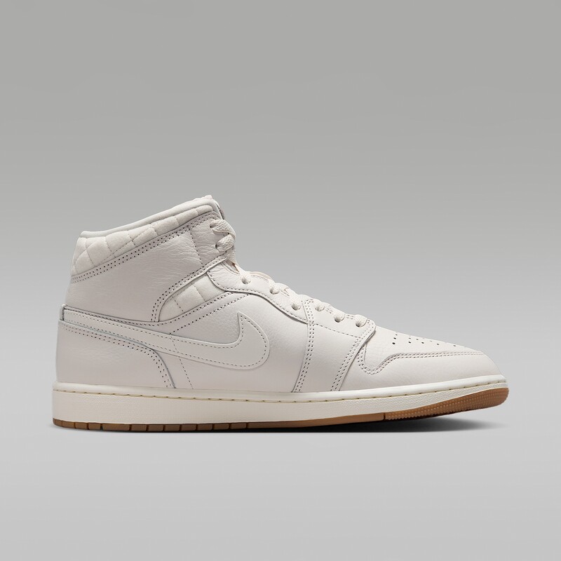 Air Jordan 1 Mid "Brazil Football" | IO2051-001