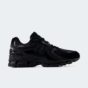 New Balance 1954 "Triple Black" | U19543VU