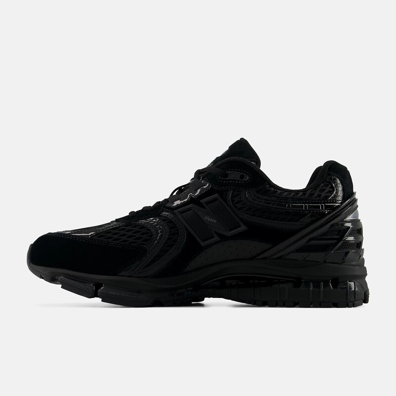 New Balance 1954 "Triple Black" | U19543VU