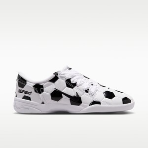 Nike Total 90 III "Soccer Ball" | IO2388-100